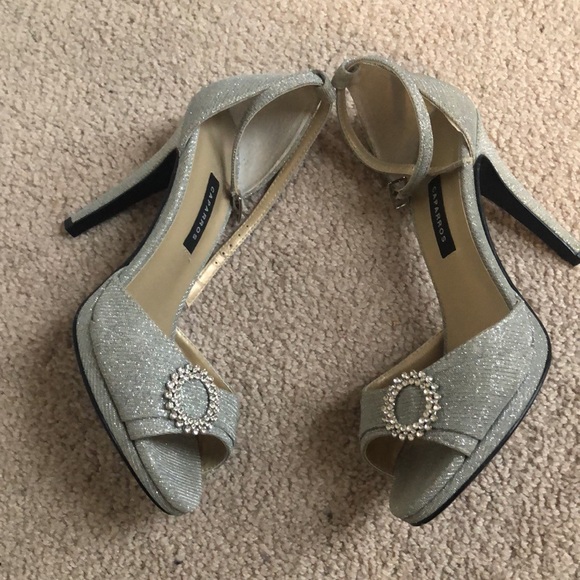 Silver with diamanté buckle shoes. Never worn. - Picture 2 of 3